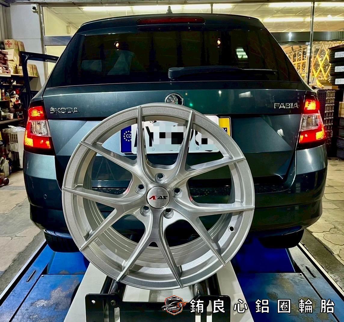 ✨Alliance AL854 x 17吋 x Skoda Fabia的第6張圖片